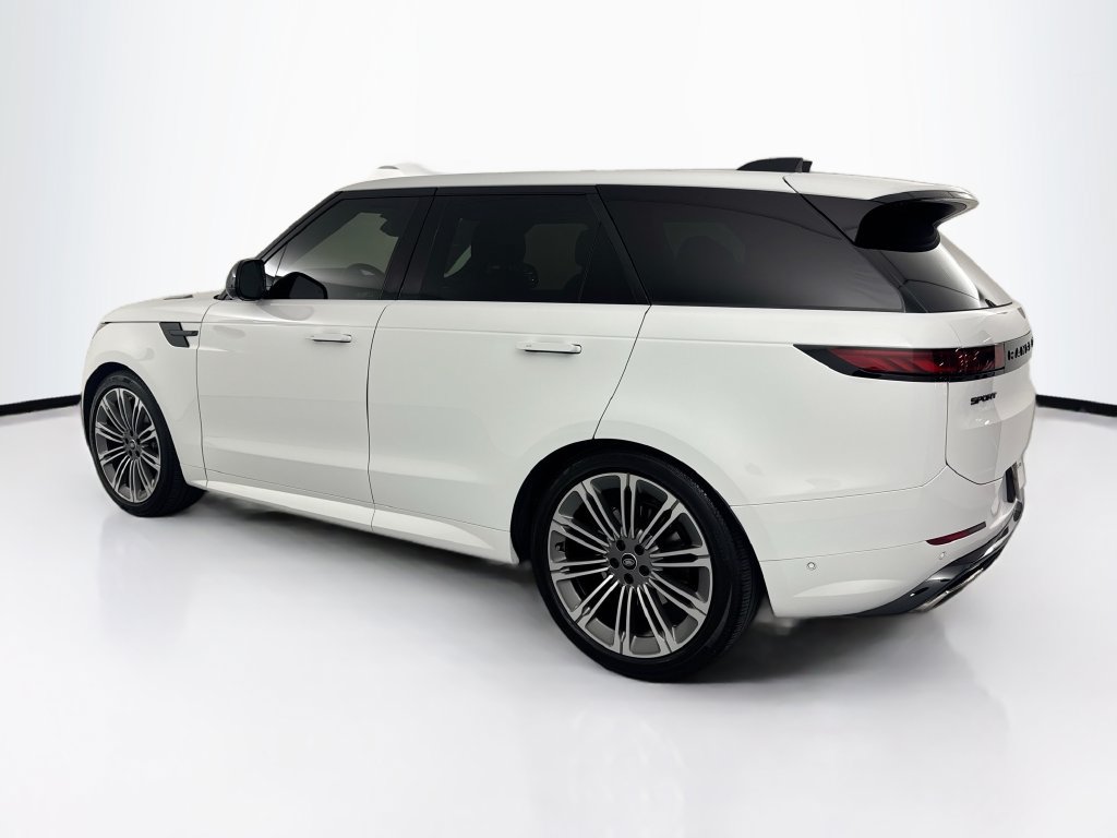 Certified 2025 Land Rover Range Rover Sport Dynamic SE AWD/4WD image 7
