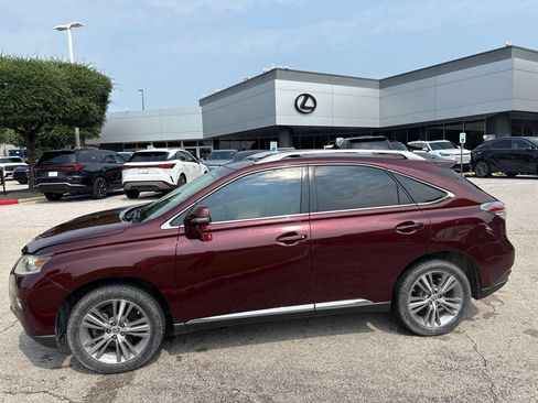 Used 2015 Lexus RX 350 FWD image 2