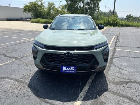 New 2025 Chevrolet Trax ACTIV w/ Driver Confidence Package image 2