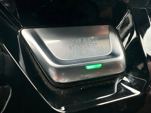 Certified 2024 GMC Sierra 1500 Denali image 23