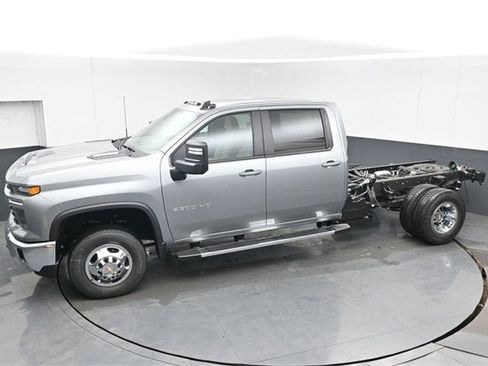 New 2026 Chevrolet Silverado 3500 LT w/ Convenience Package image 37