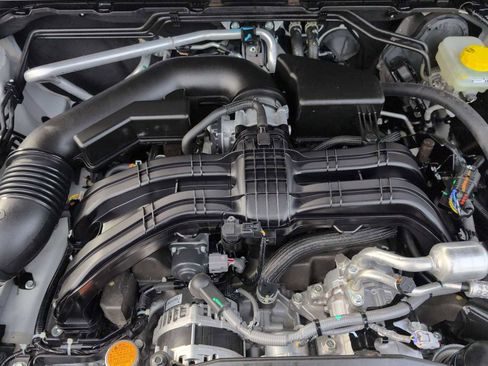 Certified 2025 Subaru Crosstrek 2.5i Sport w/ Crosstrek Mirror Package image 15