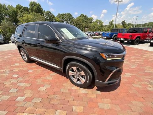 Certified 2024 Honda Pilot EX-L image 37