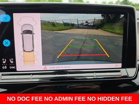 Used 2024 Volkswagen Atlas SE AWD/4WD image 21