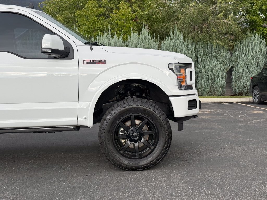 Used 2019 Ford F150 Lariat w/ Equipment Group 502A Luxury AWD/4WD image 6