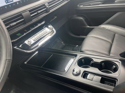 Used 2023 Lincoln Corsair AWD w/ Equipment Group 101A image 35