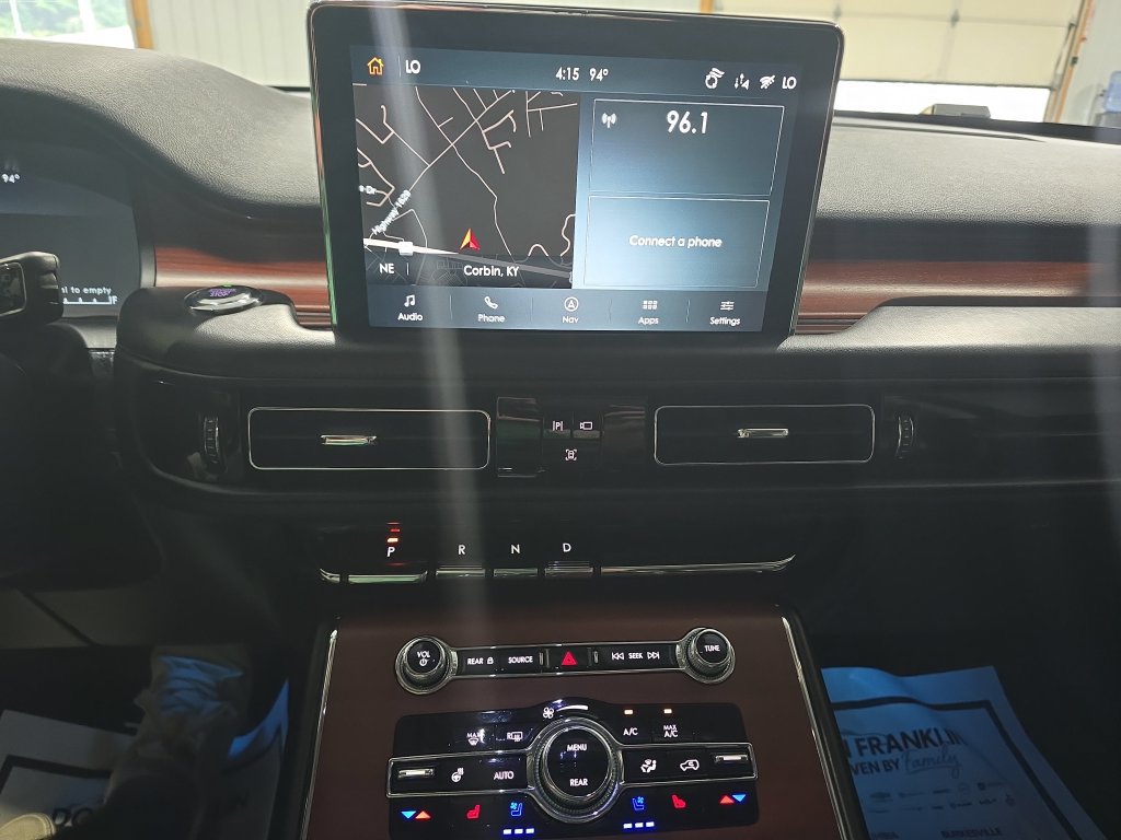Used 2022 Lincoln Aviator Reserve w/ Elements Package Plus AWD/4WD image 21