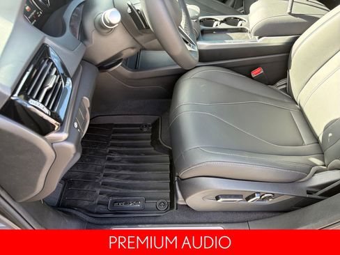 Used 2025 Acura RDX SH-AWD image 20