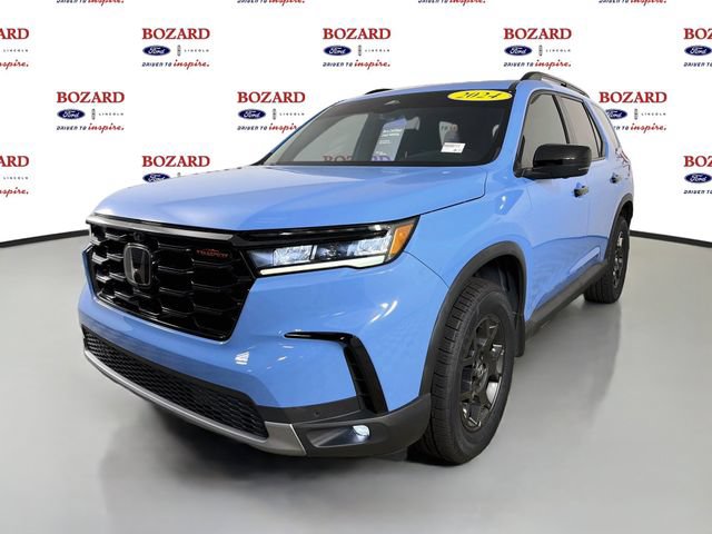 Used 2024 Honda Pilot TrailSport image 4
