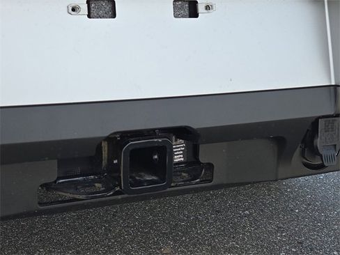 New 2025 Nissan Pathfinder Platinum image 40