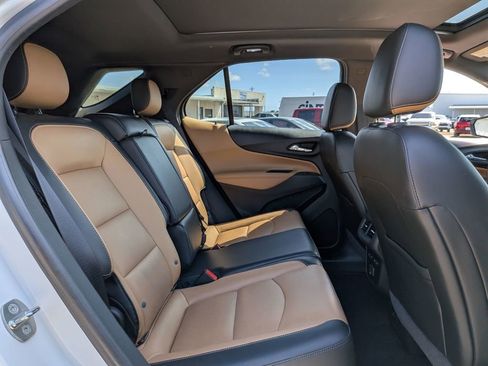 Used 2019 Chevrolet Equinox Premier FWD image 28