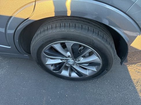 Used 2021 Buick Encore GX Select w/ Sport Touring Package image 9