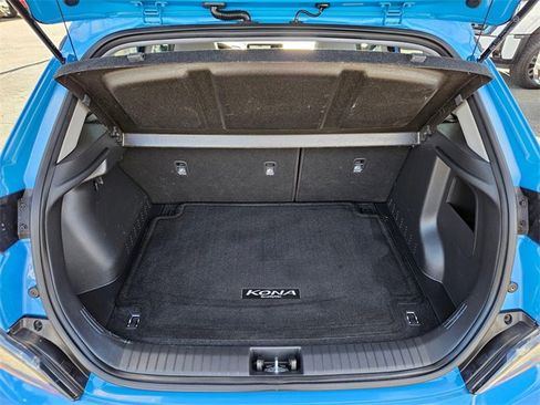 Used 2023 Hyundai Kona SEL image 11