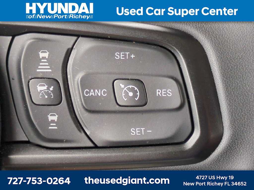 Used 2026 Jeep Wrangler Unlimited Rubicon AWD/4WD image 27