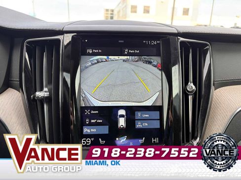 Used 2018 Volvo XC60 T6 Inscription w/ Advanced Package image 26