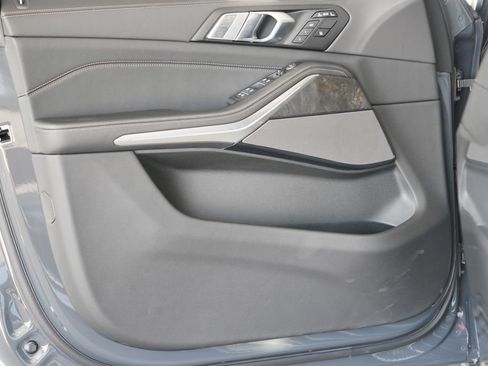 New 2027 BMW X7 xDrive40i AWD/4WD image 9