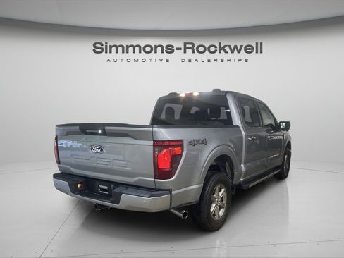 Used 2024 Ford F150 XLT AWD/4WD image 5