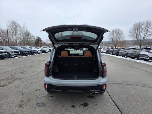 Certified 2025 Kia Telluride EX X-Line AWD/4WD image 10
