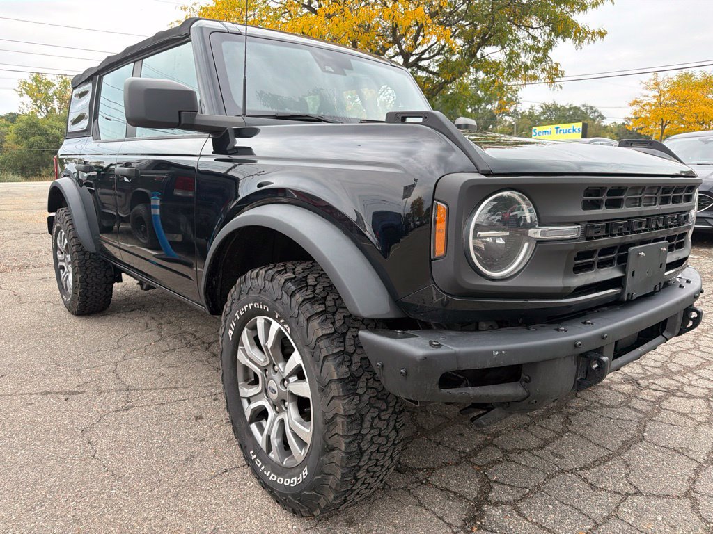 Used 2021 Ford Bronco 4-Door AWD/4WD image 3