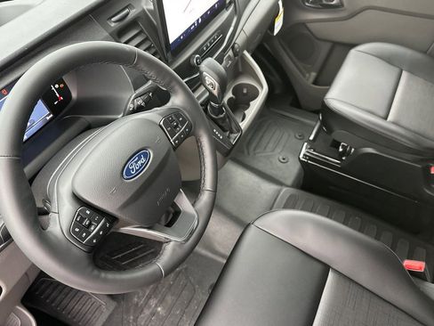 New 2026 Ford Transit 250 148 Medium Roof w/ Load Area Protection Package image 10