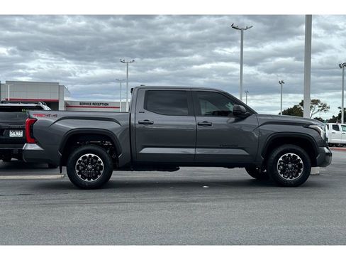 Used 2025 Toyota Tundra SR5 image 3