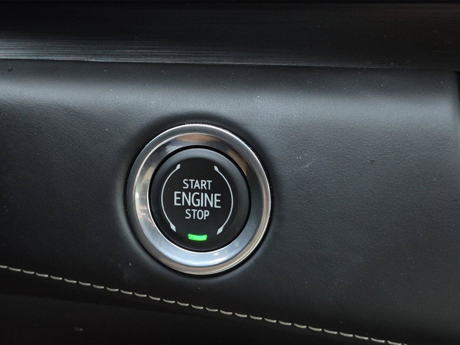 Used 2023 Cadillac Escalade ESV Sport Platinum w/ LPO, Floor Liner Package AWD/4WD image 48