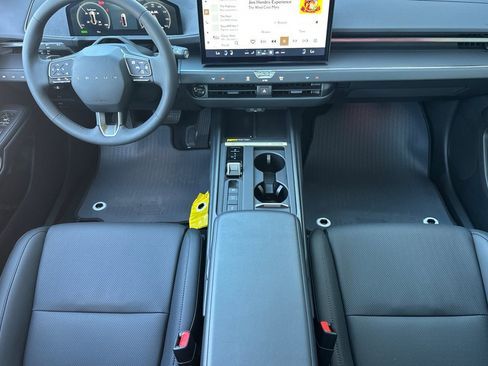 New 2026 Lexus ES 350e FWD image 10