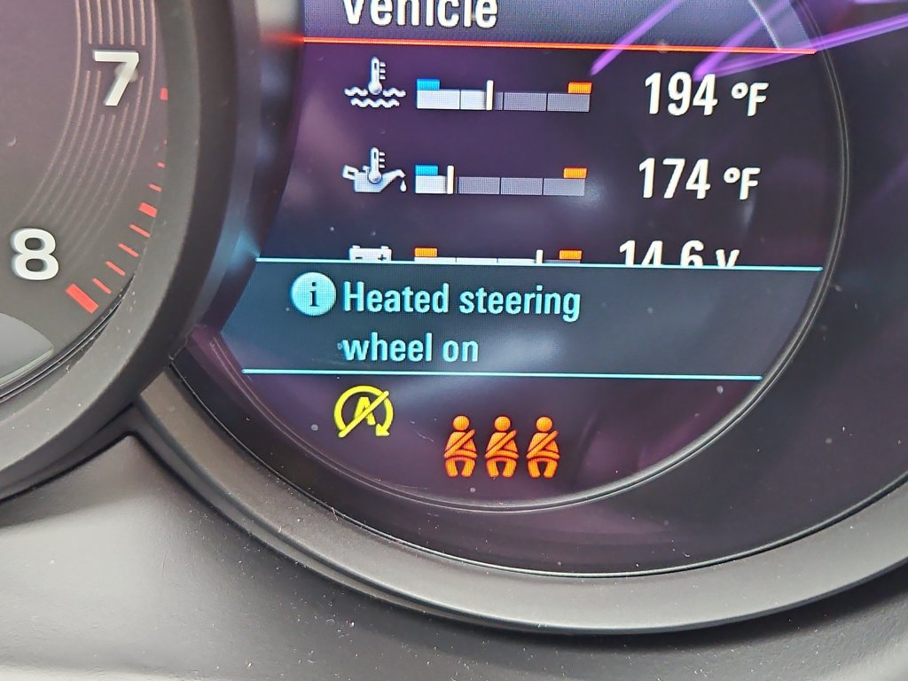 Certified 2026 Porsche Macan Turbo AWD/4WD image 26