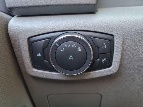 Certified 2022 Ford F250 XL w/ XL Value Package image 23