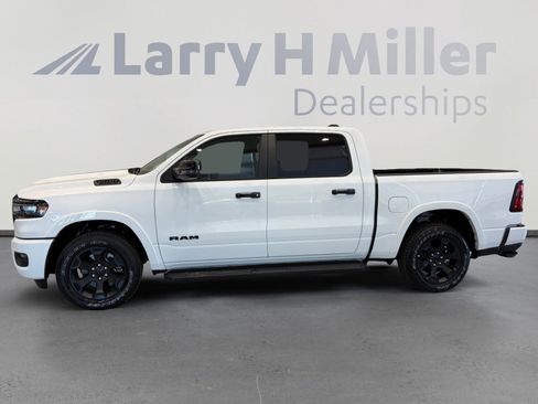 New 2026 RAM 1500 Big Horn AWD/4WD image 2