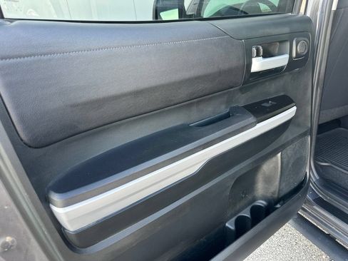 Used 2018 Toyota Tundra SR5 w/ TRD Sport Package AWD/4WD image 17