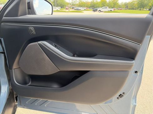 Used 2023 Ford Mustang Mach-E Select RWD image 9
