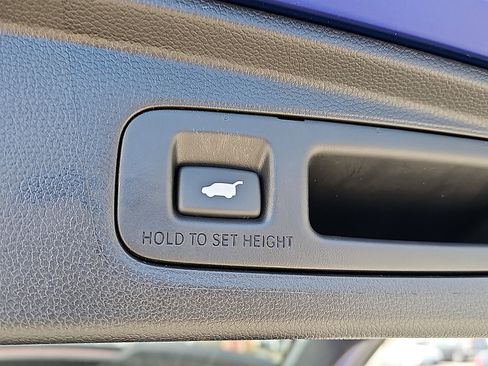 Used 2023 Honda CR-V Sport Touring image 31