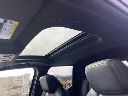 New 2024 Toyota Tacoma Limited w/ Limited Package (LT) image 18