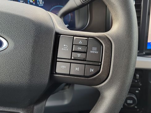 New 2026 Ford F250 XLT w/ XLT Premium Package image 18