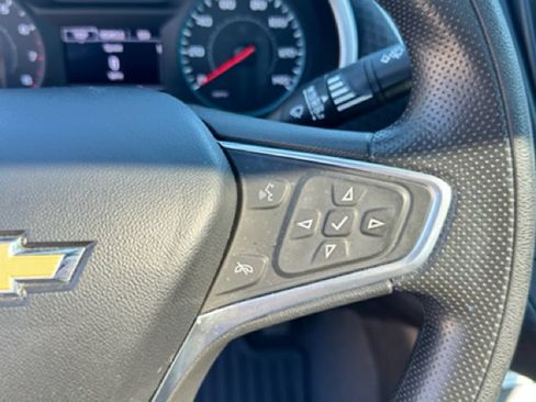Used 2023 Chevrolet Malibu LT FWD image 12