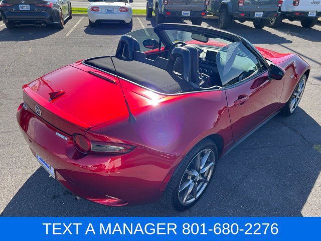 Used 2023 MAZDA MX-5 Miata Grand Touring RWD image 6