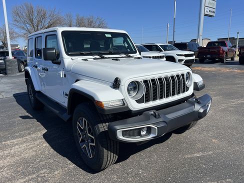 New 2026 Jeep Wrangler Sahara AWD/4WD image 3