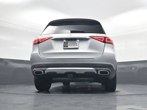 Used 2020 Mercedes-Benz GLE 350 4MATIC w/ Premium Package image 19