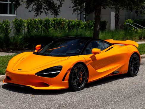 New 2027 McLaren 750S RWD image 20