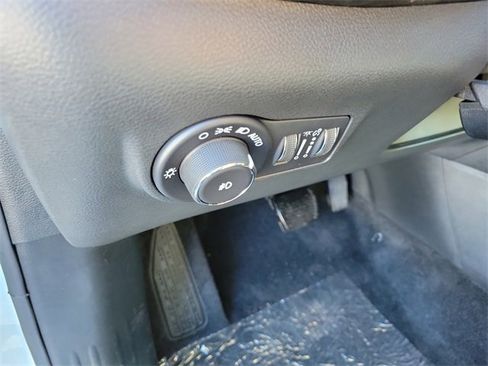 New 2026 Jeep Compass Limited image 21