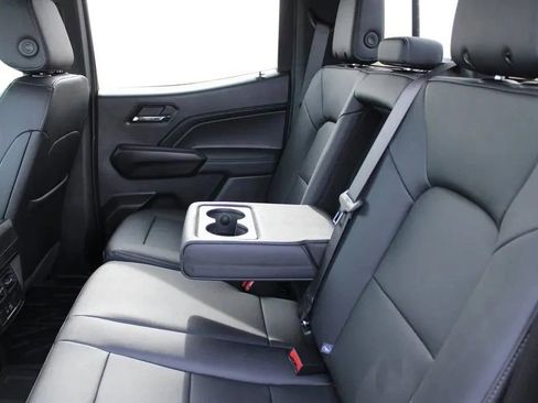 New 2026 GMC Canyon Elevation w/ Convenience Package image 26