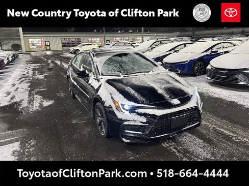 New 2026 Toyota Corolla SE image 1