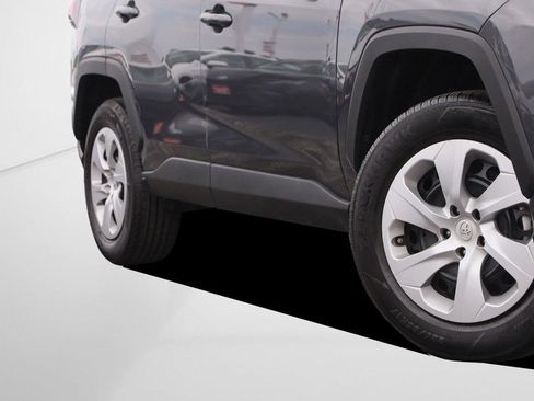 Used 2024 Toyota RAV4 LE FWD image 3