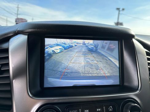 Used 2019 Chevrolet Tahoe LT image 19