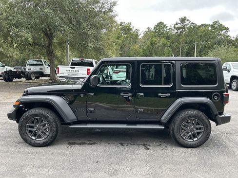 New 2025 Jeep Wrangler Sport S image 5