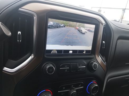 Used 2020 Chevrolet Silverado 1500 High Country image 22