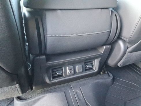 Certified 2019 Chevrolet Silverado 1500 LTZ AWD/4WD image 20