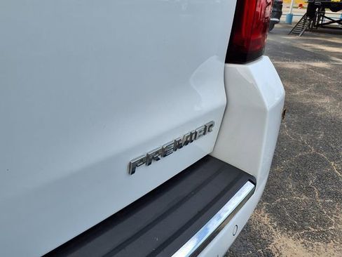 Used 2019 Chevrolet Tahoe Premier RWD image 13