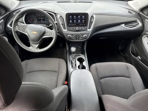 Used 2023 Chevrolet Malibu LT FWD image 24